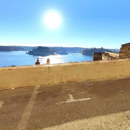 Port 531 Savynomad Harbour Residences Valletta Wow Views Exterior photo