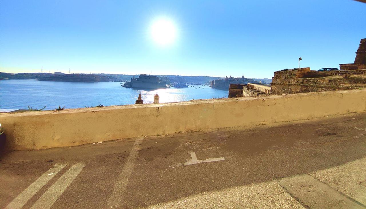 Port 531 Savynomad Harbour Residences Valletta Wow Views Exterior photo